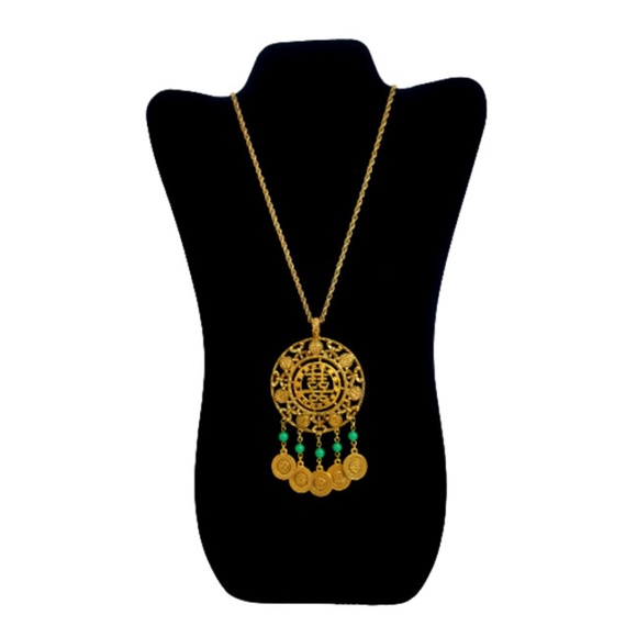 Vtg 60s Goldette Asian Motif Medallion Necklace - Picture 1 of 4